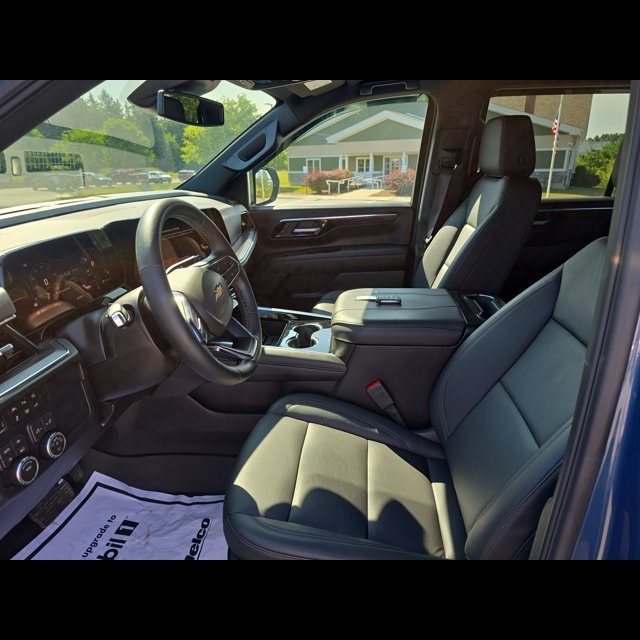 2026 Chevrolet Tahoe LT thumbnail 10