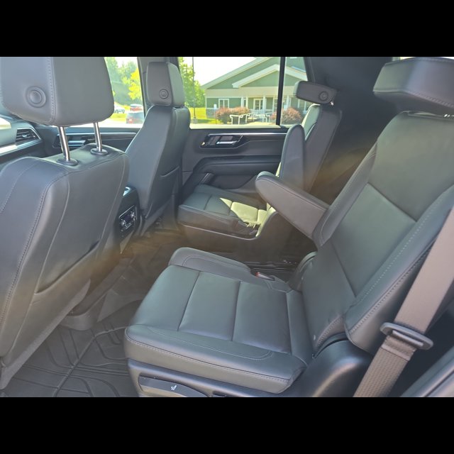 2026 Chevrolet Tahoe LT thumbnail 11