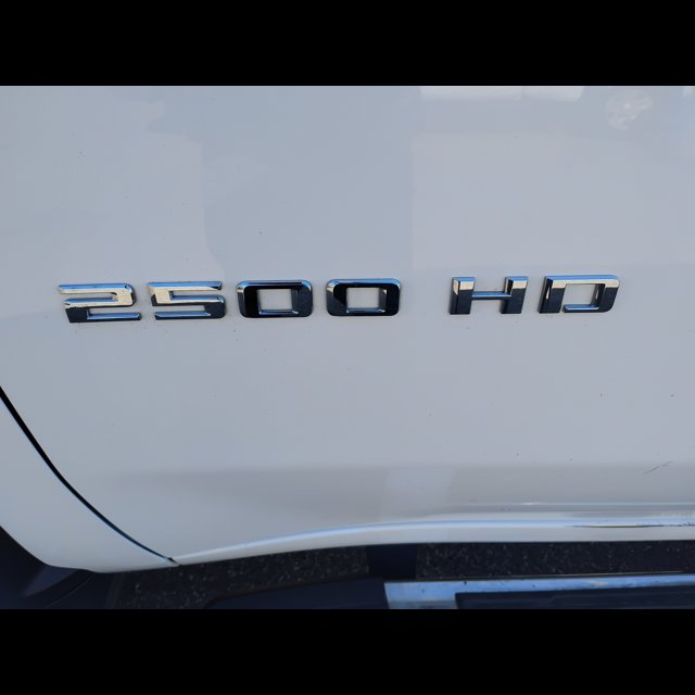 2023 Chevrolet Silverado 2500HD High Country thumbnail 9