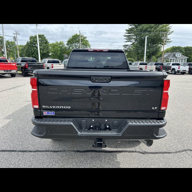 2026 Chevrolet Silverado 2500HD LT thumbnail 4