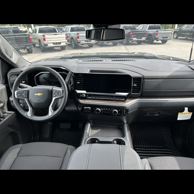 2026 Chevrolet Silverado 2500HD LT thumbnail 8