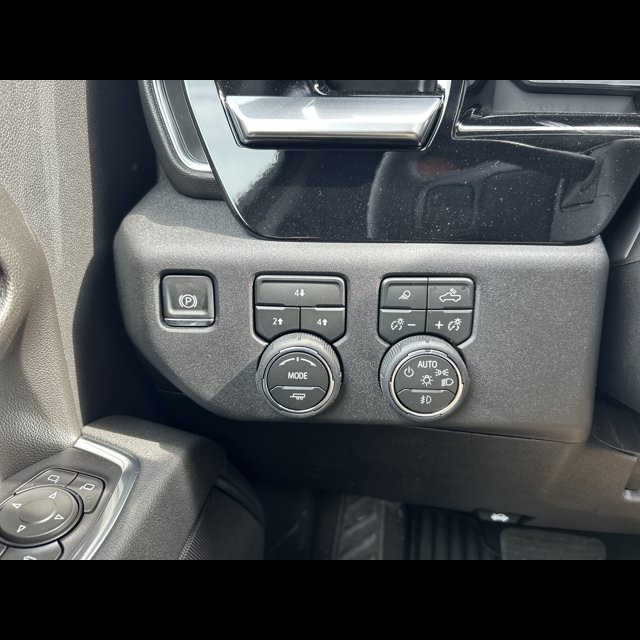 2026 Chevrolet Silverado 2500HD LT thumbnail 13