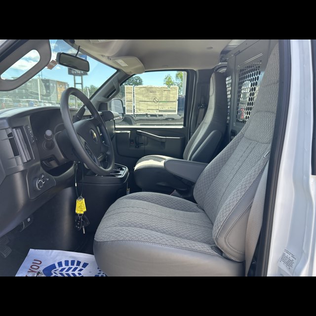 2026 Chevrolet Express Cargo Van Base thumbnail 11