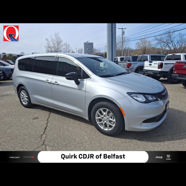 2026 Chrysler Voyager LX FWD