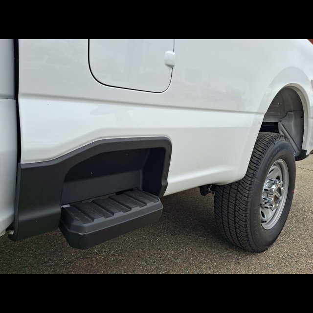 2026 Ford Super Duty F-250 SRW XL thumbnail 14