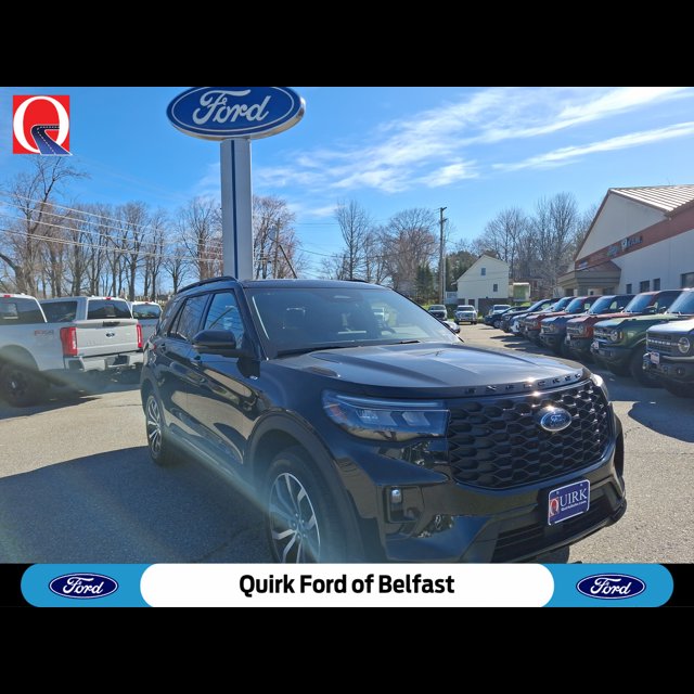 2026 Ford Explorer ST-Line thumbnail 2