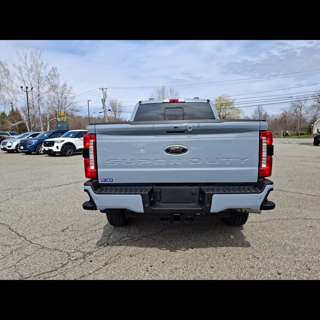 2026 Ford Super Duty F-350 SRW Base thumbnail 6