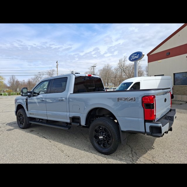 2026 Ford Super Duty F-350 SRW Base thumbnail 7