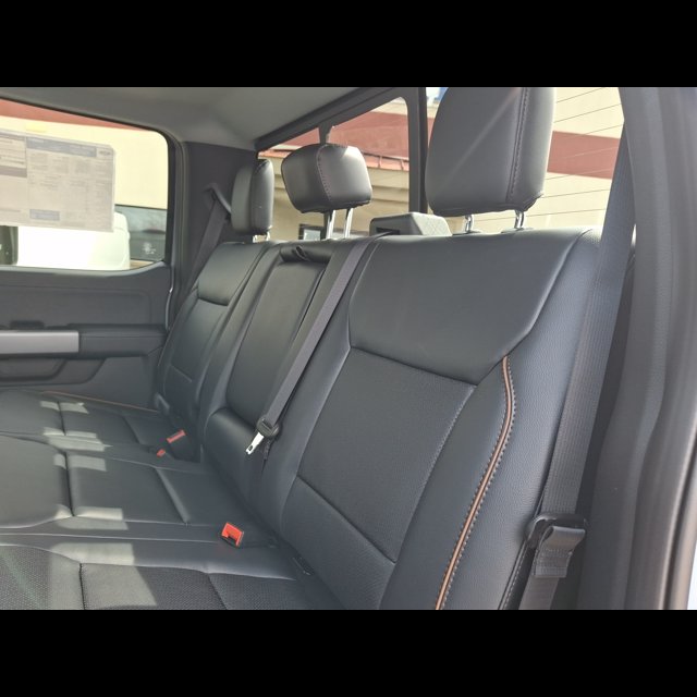 2026 Ford Super Duty F-350 SRW Base thumbnail 13