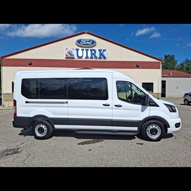 2026 Ford Transit Passenger Wagon XL thumbnail 2