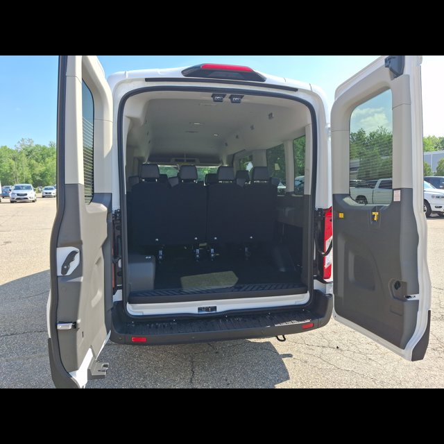 2026 Ford Transit Passenger Wagon XL thumbnail 13