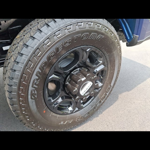 2026 Ford Super Duty F-250 SRW Base thumbnail 9