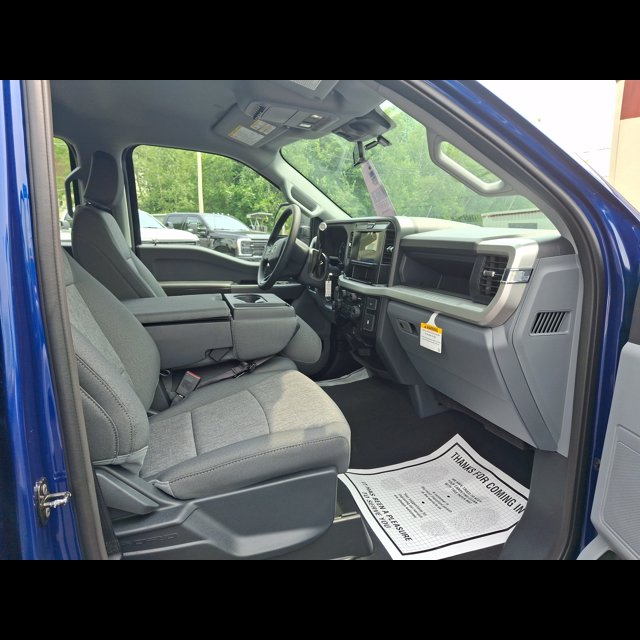 2026 Ford Super Duty F-250 SRW Base thumbnail 18