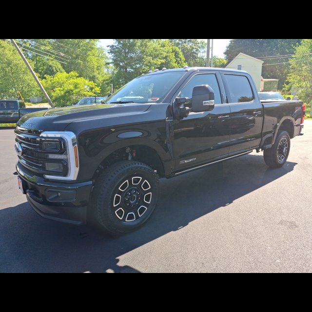 2026 Ford Super Duty F-350 SRW Base thumbnail 5