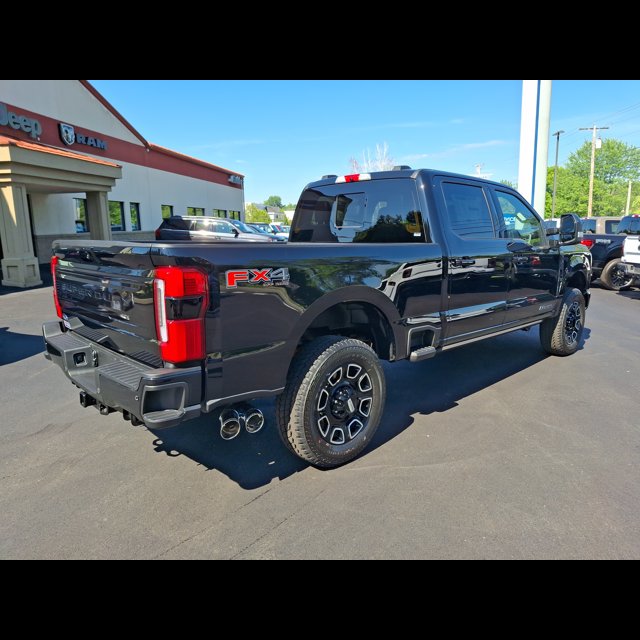 2026 Ford Super Duty F-350 SRW Base thumbnail 9