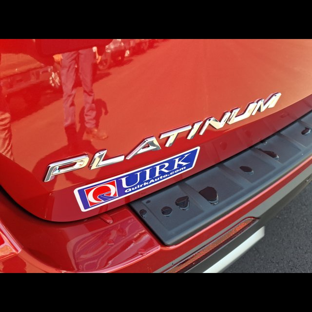 2026 Ford Explorer Platinum thumbnail 5