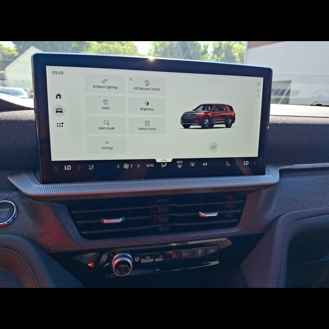 2026 Ford Explorer Platinum thumbnail 15