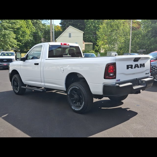 2026 Ram 2500 Tradesman thumbnail 7