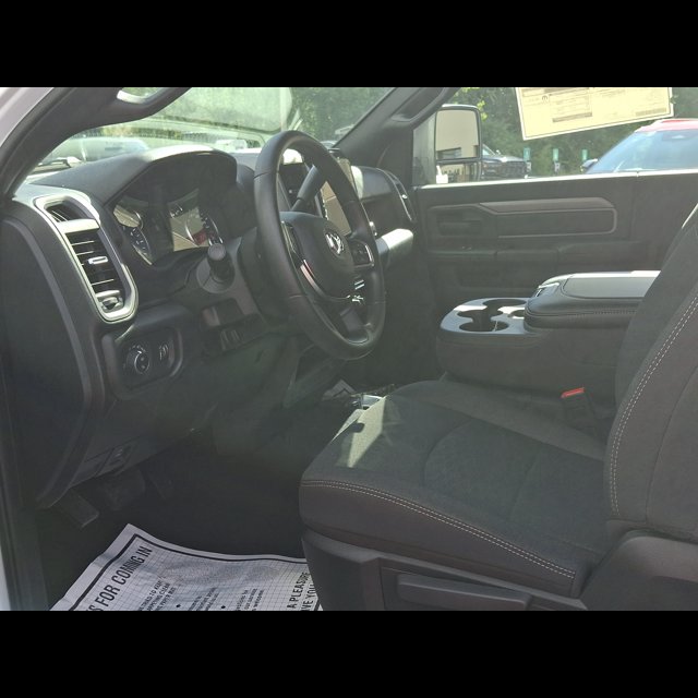 2026 Ram 2500 Tradesman thumbnail 11