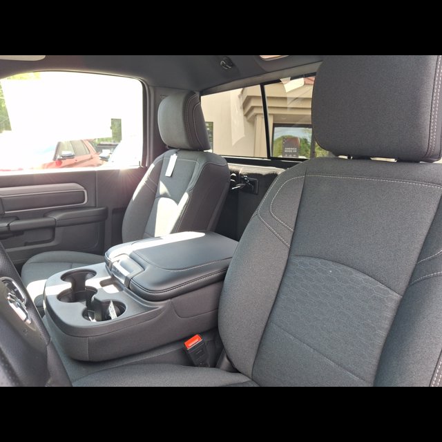 2026 Ram 2500 Tradesman thumbnail 12