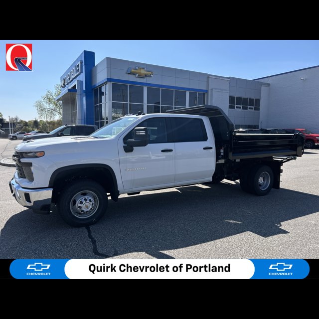 2024 Chevrolet Silverado 3500HD CC Work Truck 4X4
