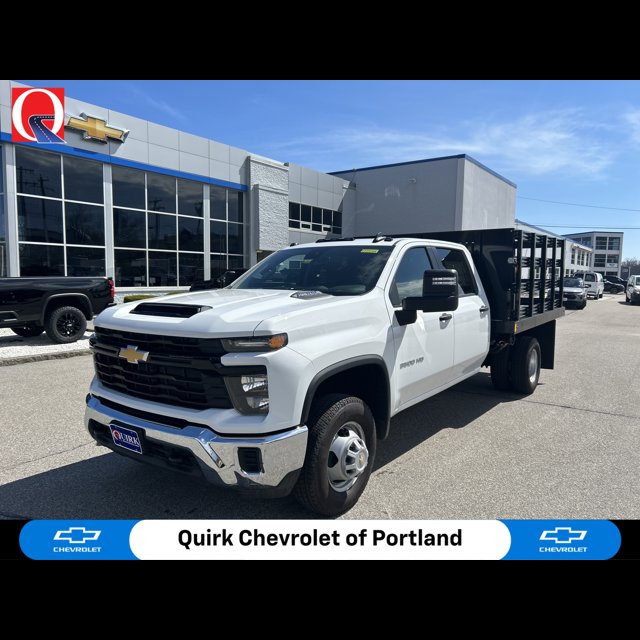 2025 Chevrolet Silverado 3500HD CC Work Truck 4X4