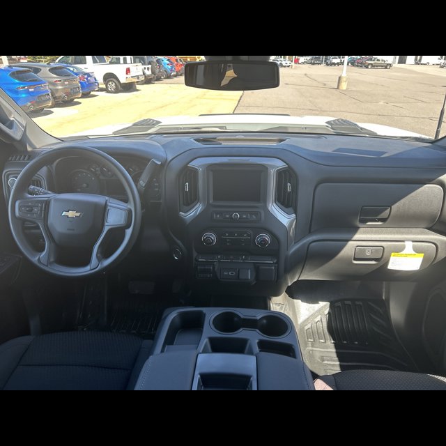 2025 Chevrolet Silverado 3500HD CC Work Truck thumbnail 11