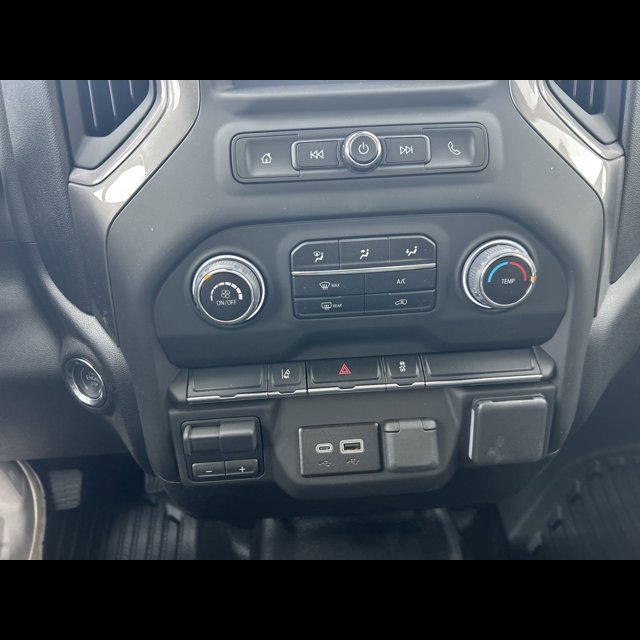 2025 Chevrolet Silverado 3500HD CC Work Truck thumbnail 7