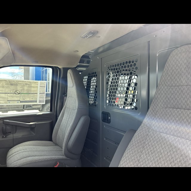 2025 Chevrolet Express Cargo Van Base thumbnail 12