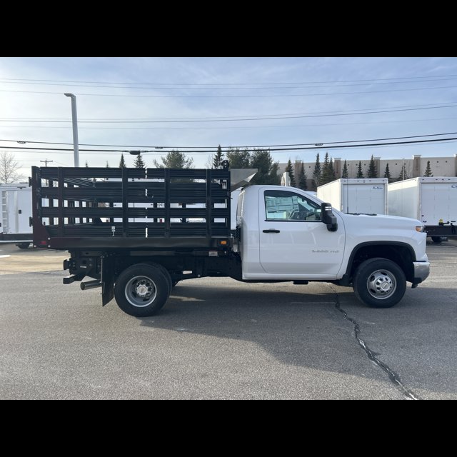 2025 Chevrolet Silverado 3500HD CC Work Truck thumbnail 7