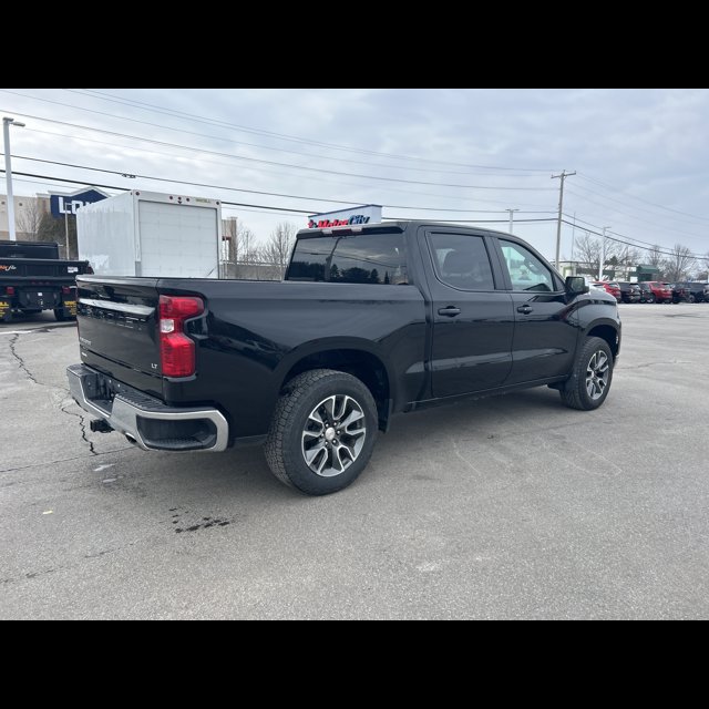 2025 Chevrolet Silverado 1500 LT thumbnail 2