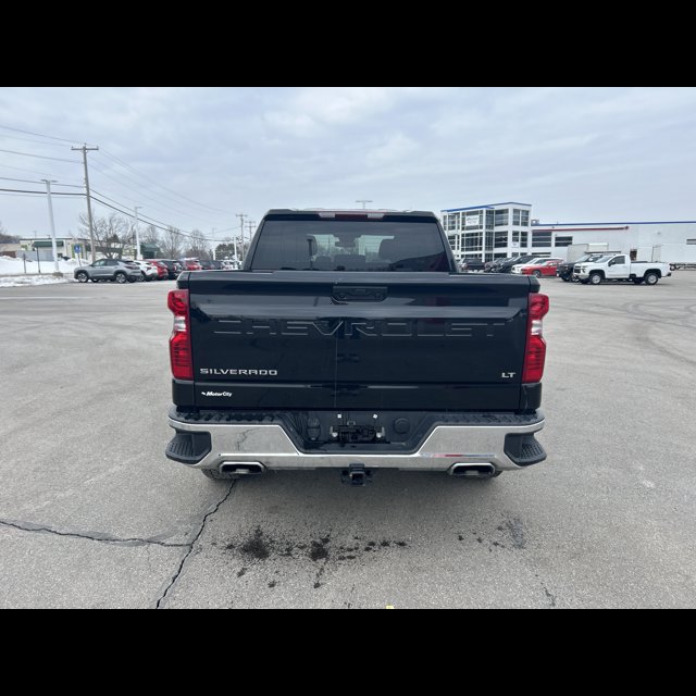 2025 Chevrolet Silverado 1500 LT thumbnail 4