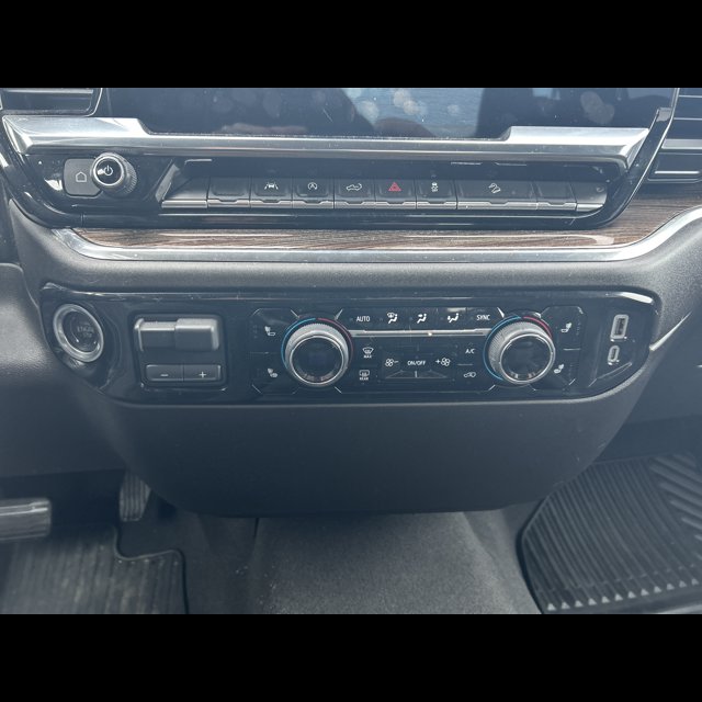 2025 Chevrolet Silverado 1500 LT thumbnail 12