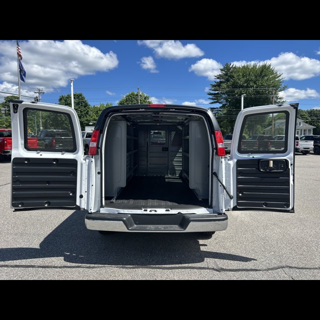 2026 Chevrolet Express Cargo Van Base thumbnail 10