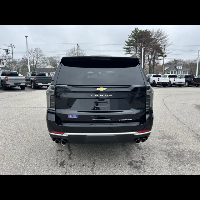 2026 Chevrolet Tahoe Premier thumbnail 4
