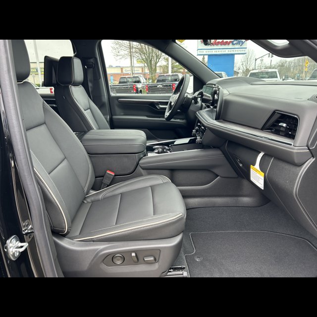 2026 Chevrolet Tahoe Premier thumbnail 10