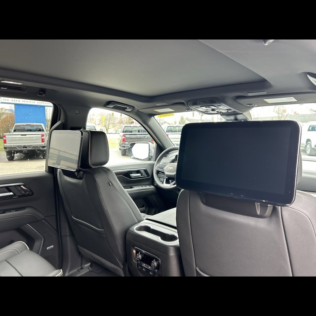2026 Chevrolet Tahoe Premier thumbnail 14