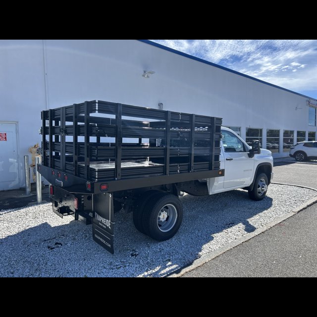 2026 Chevrolet Silverado 3500HD CC Work Truck thumbnail 2