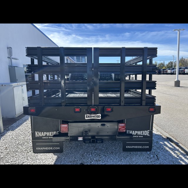 2026 Chevrolet Silverado 3500HD CC Work Truck thumbnail 4