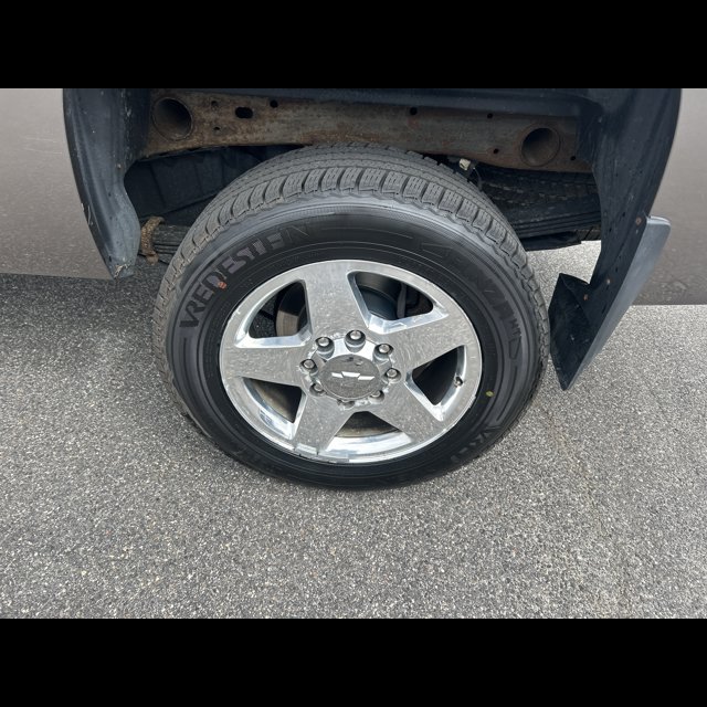 2013 Chevrolet Silverado 2500HD LTZ thumbnail 5
