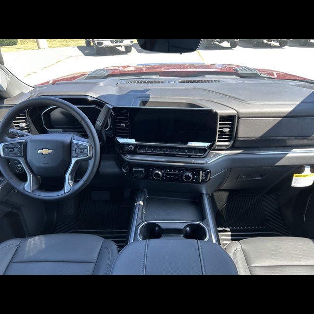 2026 Chevrolet Silverado 2500HD LTZ thumbnail 8