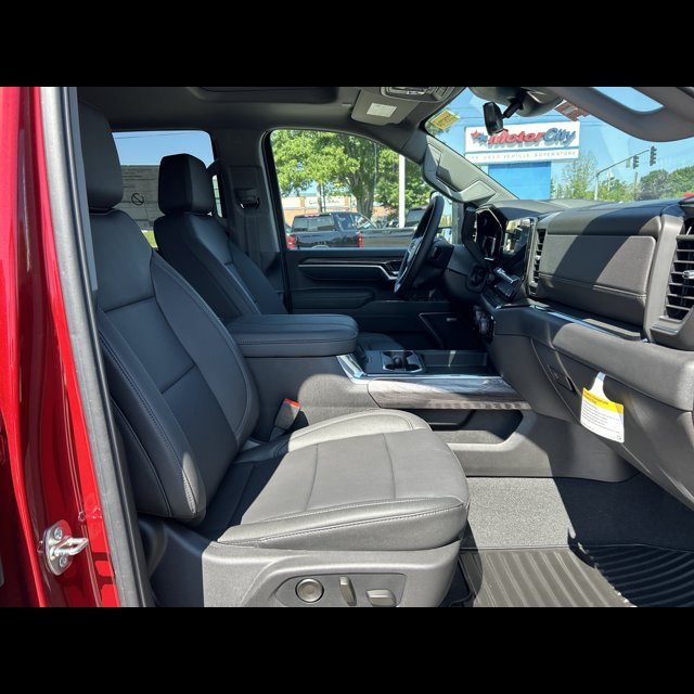 2026 Chevrolet Silverado 2500HD LTZ thumbnail 10