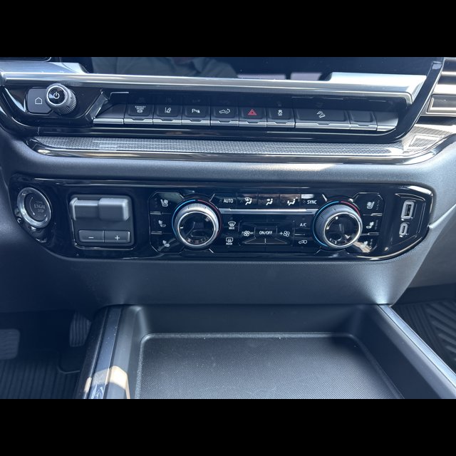 2026 Chevrolet Silverado 2500HD LTZ thumbnail 14