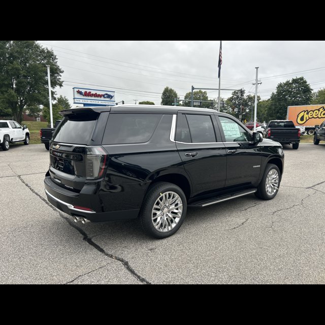 2026 Chevrolet Tahoe Premier thumbnail 2