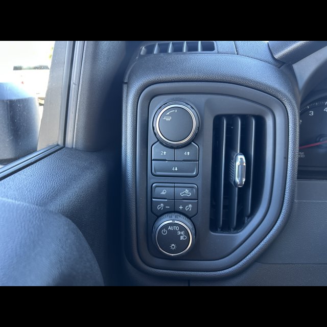 2026 Chevrolet Silverado 3500HD CC Work Truck thumbnail 11