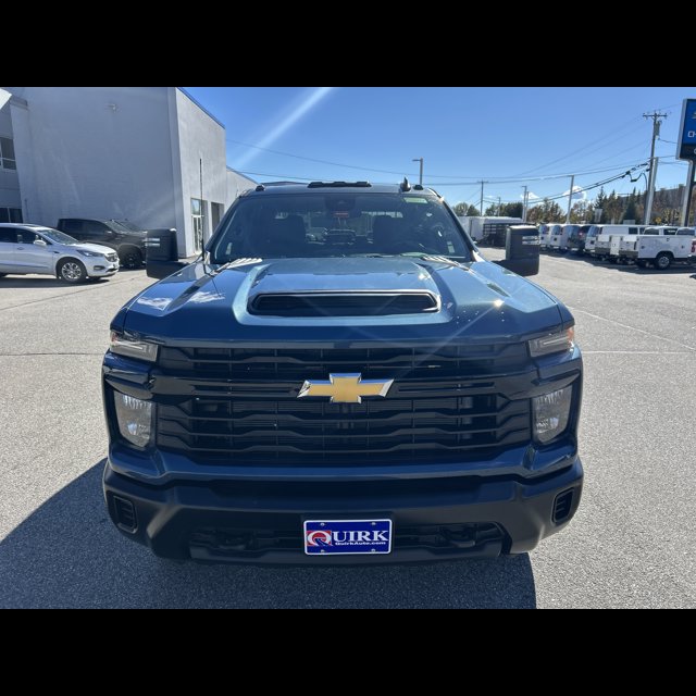 2026 Chevrolet Silverado 2500HD Work Truck thumbnail 3