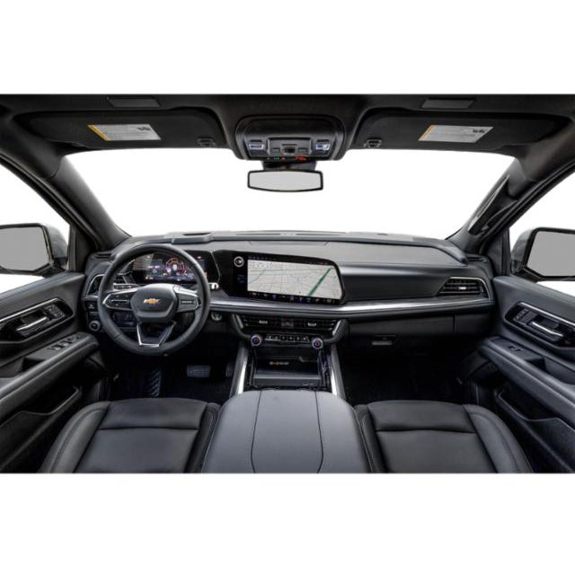 2027 Chevrolet Suburban LT thumbnail 5