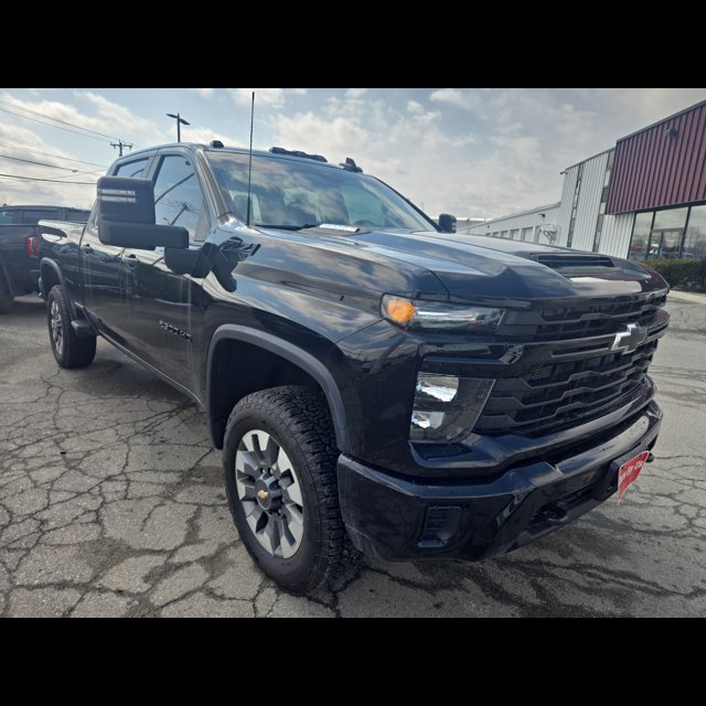 2024 Chevrolet Silverado 2500HD Custom thumbnail 5