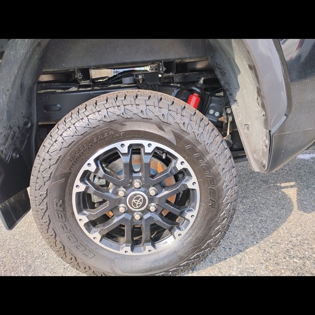 2024 Toyota Tundra 4WD SR5 thumbnail 5