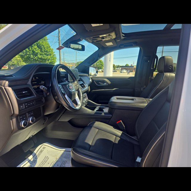 2022 GMC Yukon SLT thumbnail 12